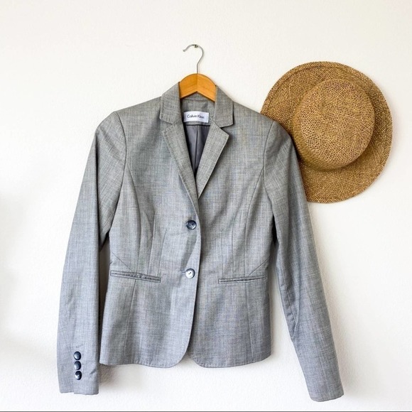 Calvin Klein Light Gray 2-Button Blazer size 2 - Picture 2 of 8